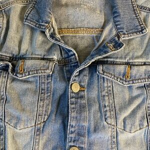 Terranova Blue Jean Jacket with Vintage Wash and Distressed Look Youth (G5)